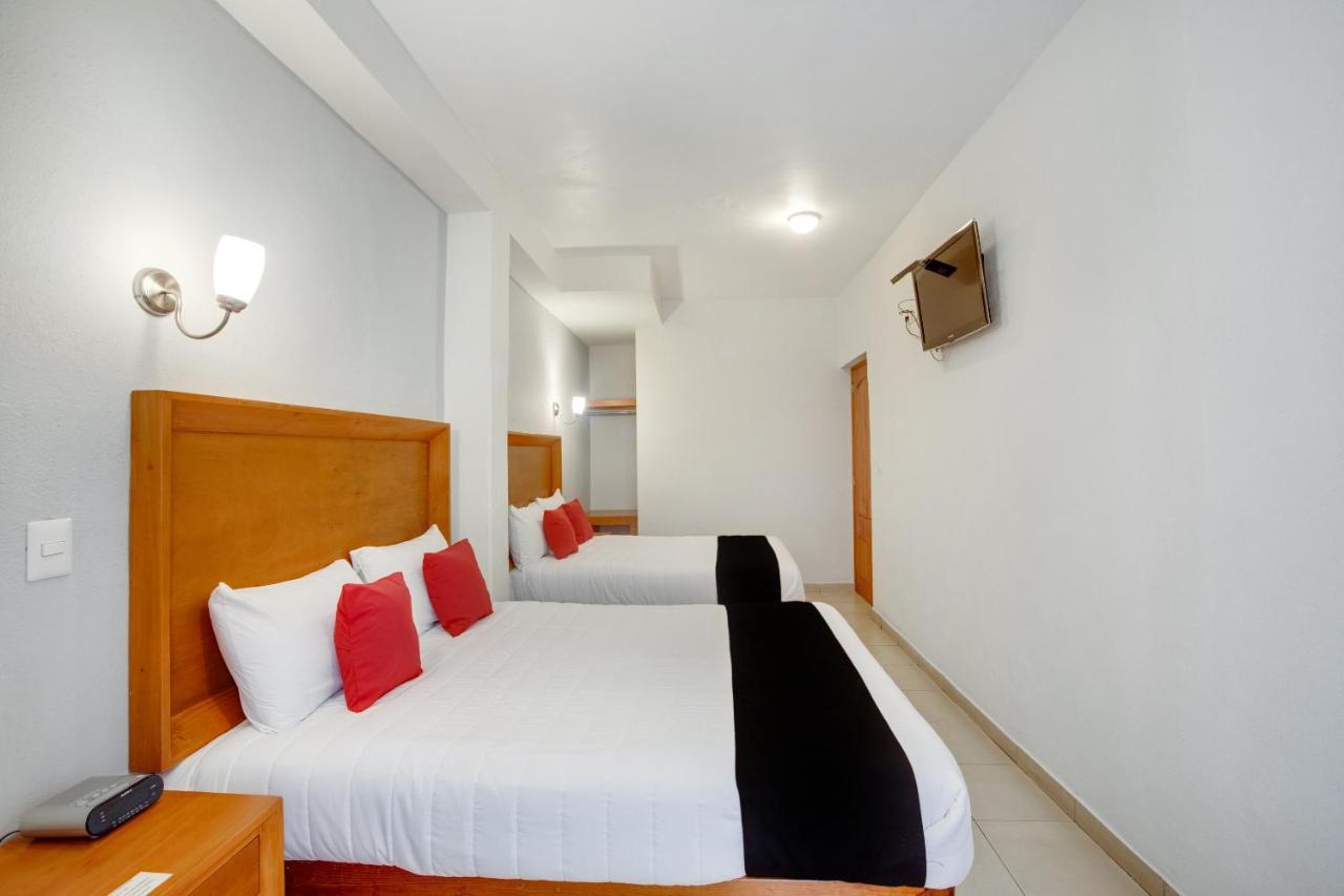 Hotel Pátzcuaro Buitenkant foto