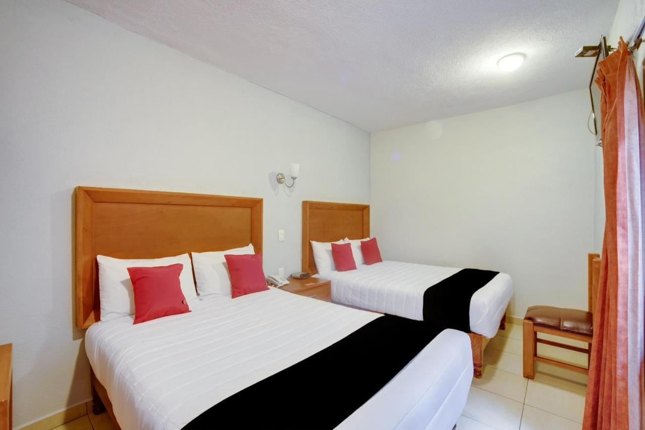 Hotel Pátzcuaro Buitenkant foto