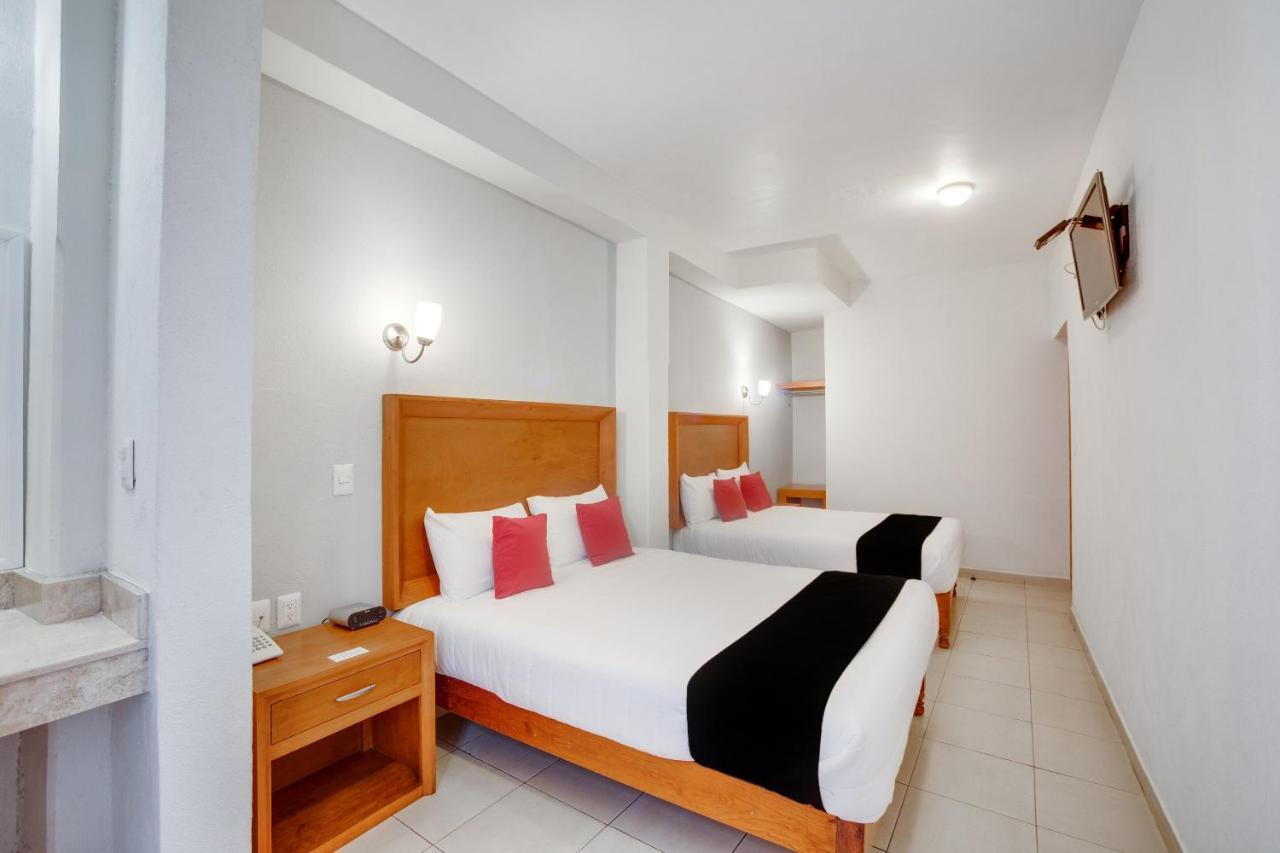 Hotel Pátzcuaro Buitenkant foto